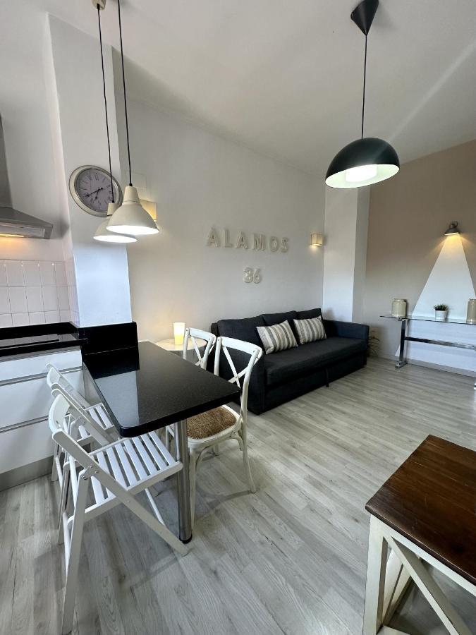 Alamos Suite マラガ エクステリア 写真